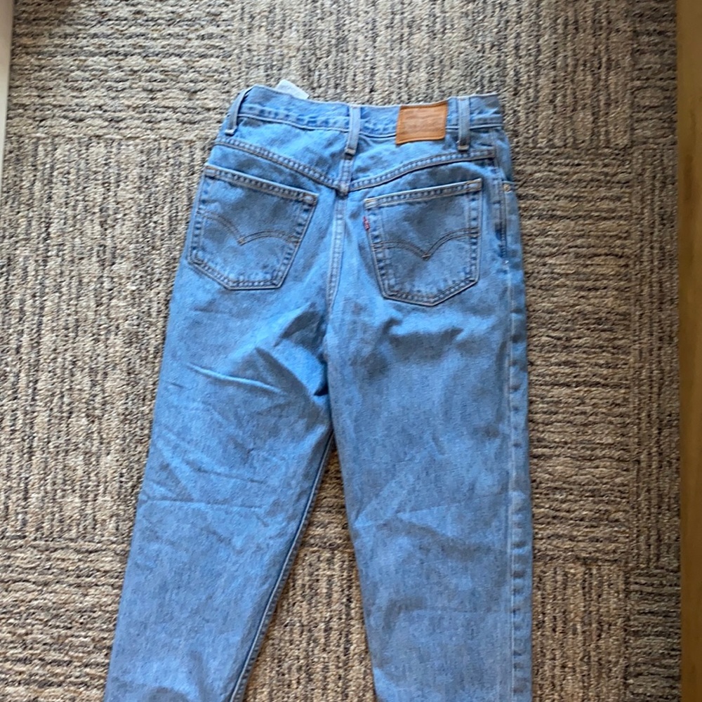 Levi’s high waisted mom jean